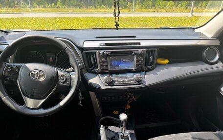 Toyota RAV4, 2016 год, 2 500 000 рублей, 29 фотография