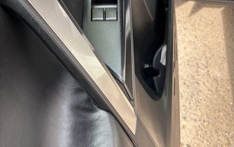 Toyota RAV4, 2016 год, 2 500 000 рублей, 35 фотография