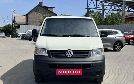Volkswagen Transporter T5 рестайлинг, 2006 год, 1 099 900 рублей, 3 фотография