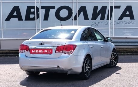 Chevrolet Cruze II, 2010 год, 497 000 рублей, 2 фотография