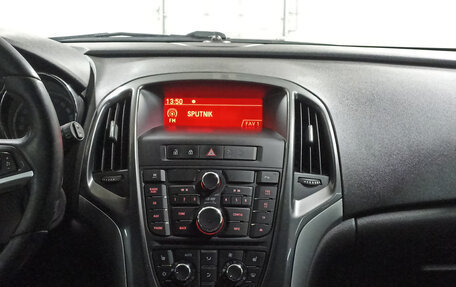 Opel Astra J, 2012 год, 700 000 рублей, 15 фотография