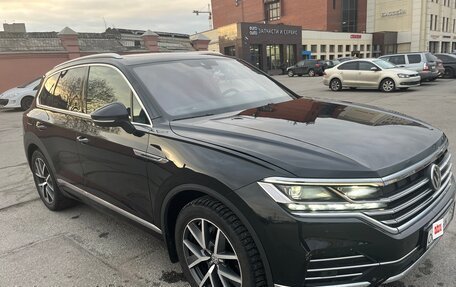 Volkswagen Touareg III, 2020 год, 5 500 000 рублей, 4 фотография