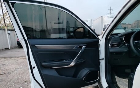 Geely Atlas, 2023 год, 1 800 000 рублей, 5 фотография