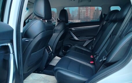 Geely Atlas, 2023 год, 1 800 000 рублей, 11 фотография
