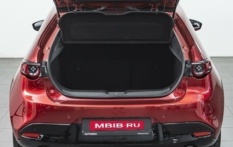 Mazda 3, 2020 год, 3 045 000 рублей, 24 фотография