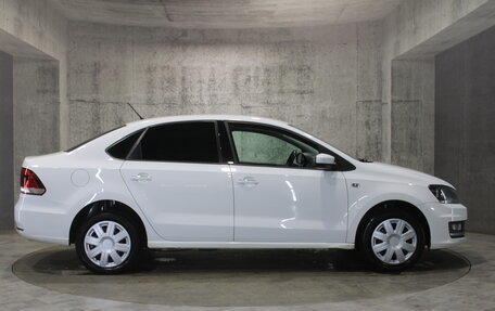 Volkswagen Polo VI (EU Market), 2015 год, 775 000 рублей, 4 фотография