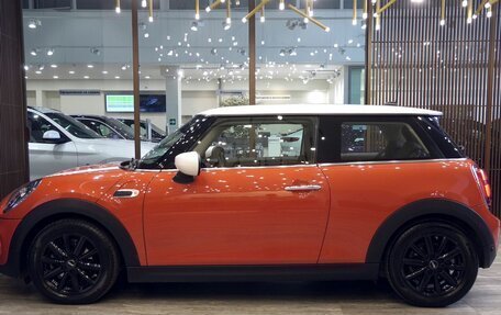 MINI Hatch, 2020 год, 2 550 000 рублей, 5 фотография