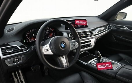 BMW 7 серия, 2020 год, 6 720 000 рублей, 11 фотография