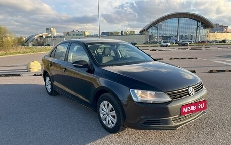 Volkswagen Jetta VI, 2014 год, 1 350 000 рублей, 3 фотография