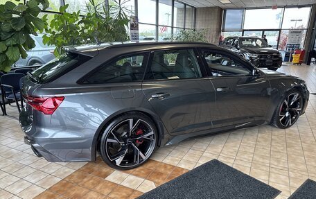 Audi RS 6, 2022 год, 15 500 000 рублей, 4 фотография