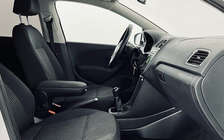 Volkswagen Polo VI (EU Market), 2015 год, 895 000 рублей, 10 фотография