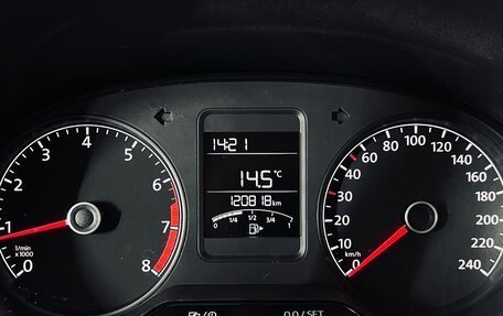 Volkswagen Polo VI (EU Market), 2015 год, 895 000 рублей, 13 фотография