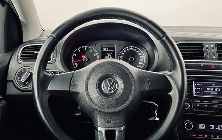 Volkswagen Polo VI (EU Market), 2015 год, 895 000 рублей, 12 фотография