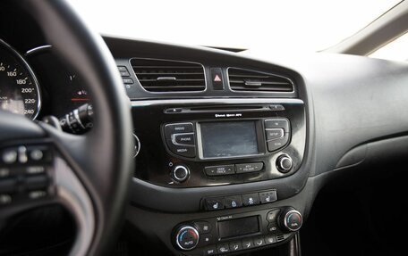 KIA cee'd III, 2012 год, 990 000 рублей, 10 фотография