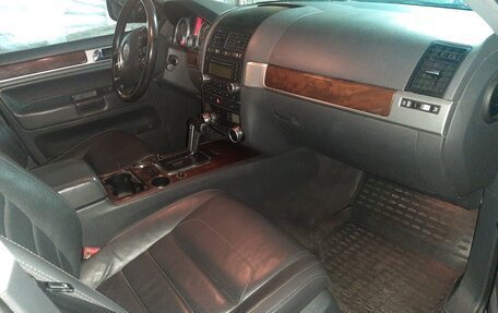 Volkswagen Touareg III, 2008 год, 1 000 000 рублей, 8 фотография