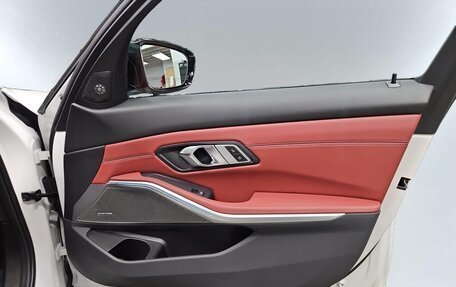 BMW 3 серия, 2022 год, 7 064 000 рублей, 15 фотография