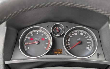 Opel Zafira B, 2011 год, 750 000 рублей, 19 фотография