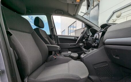 Opel Zafira B, 2011 год, 750 000 рублей, 23 фотография