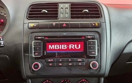 Volkswagen Polo VI (EU Market), 2012 год, 647 000 рублей, 13 фотография