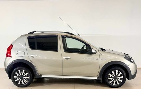 Renault Sandero I, 2012 год, 684 000 рублей, 8 фотография