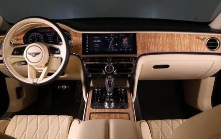 Bentley Flying Spur, 2022 год, 20 750 000 рублей, 4 фотография