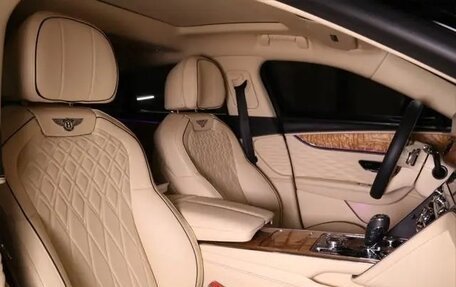 Bentley Flying Spur, 2022 год, 20 750 000 рублей, 17 фотография