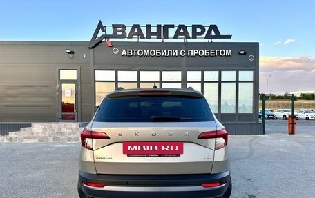 Skoda Karoq I, 2022 год, 2 250 000 рублей, 5 фотография