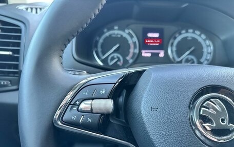 Skoda Karoq I, 2022 год, 2 250 000 рублей, 15 фотография