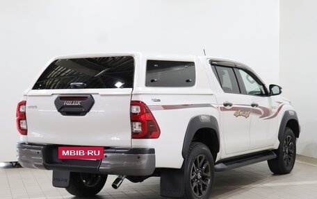 Toyota Hilux VIII, 2021 год, 6 050 000 рублей, 5 фотография
