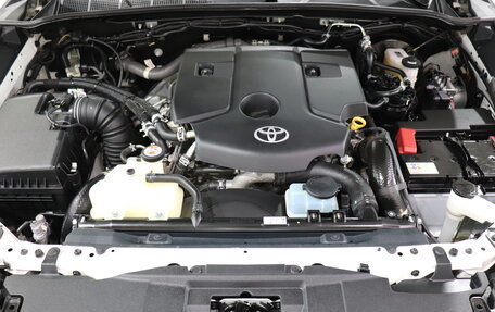 Toyota Hilux VIII, 2021 год, 6 050 000 рублей, 11 фотография