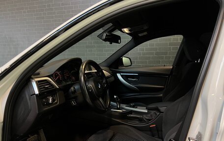 BMW 3 серия, 2016 год, 2 390 000 рублей, 17 фотография