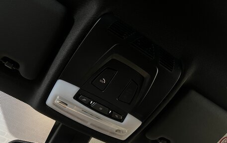 BMW 3 серия, 2016 год, 2 390 000 рублей, 33 фотография
