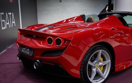 Ferrari F8, 2021 год, 39 000 000 рублей, 18 фотография