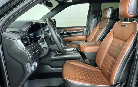 GMC Yukon IV, 2022 год, 9 350 000 рублей, 9 фотография