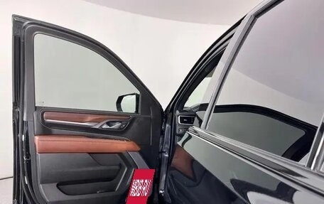 GMC Yukon IV, 2022 год, 9 350 000 рублей, 8 фотография