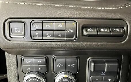GMC Yukon IV, 2022 год, 9 350 000 рублей, 23 фотография