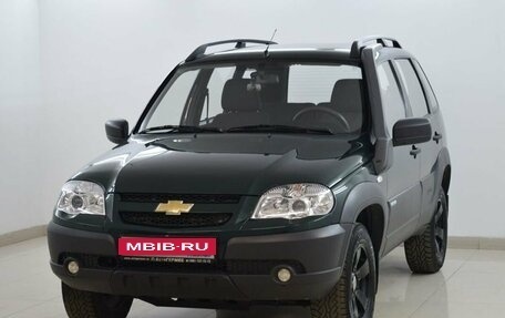Chevrolet Niva I рестайлинг, 2015 год, 665 000 рублей, 1 фотография