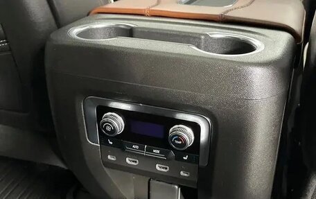 GMC Yukon IV, 2022 год, 9 350 000 рублей, 30 фотография