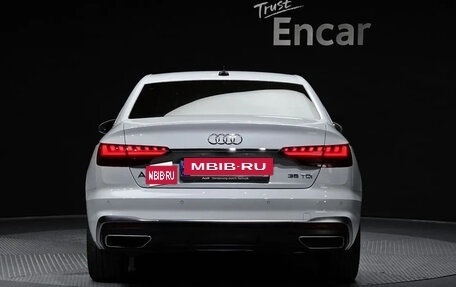 Audi A4, 2021 год, 2 580 000 рублей, 4 фотография