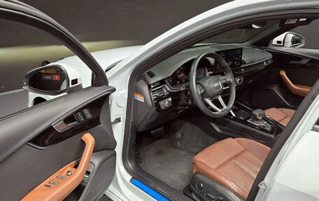 Audi A4, 2021 год, 2 580 000 рублей, 13 фотография