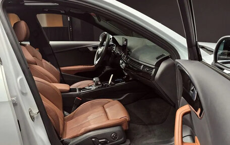 Audi A4, 2021 год, 2 580 000 рублей, 14 фотография