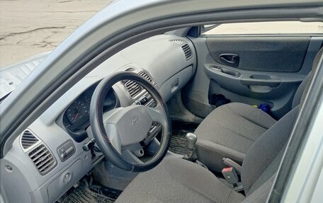 Hyundai Accent II, 2004 год, 335 000 рублей, 3 фотография