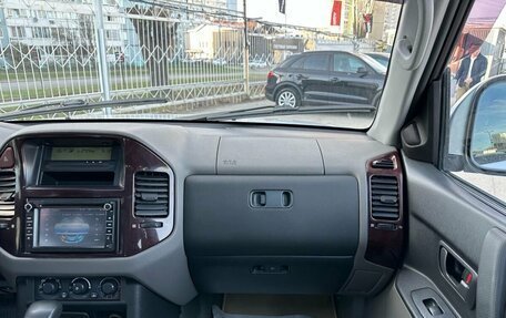 Mitsubishi Pajero III рестайлинг, 2000 год, 899 000 рублей, 15 фотография