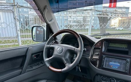 Mitsubishi Pajero III рестайлинг, 2000 год, 899 000 рублей, 9 фотография