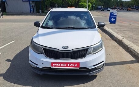 KIA Rio III рестайлинг, 2016 год, 410 000 рублей, 4 фотография