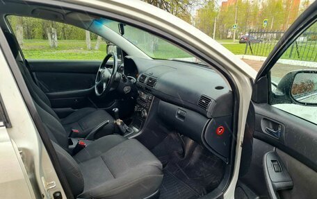 Toyota Avensis III рестайлинг, 2007 год, 570 000 рублей, 10 фотография