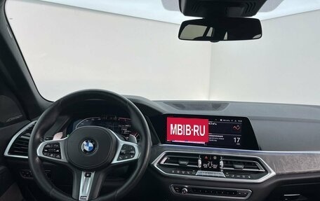 BMW X5, 2019 год, 6 700 000 рублей, 14 фотография
