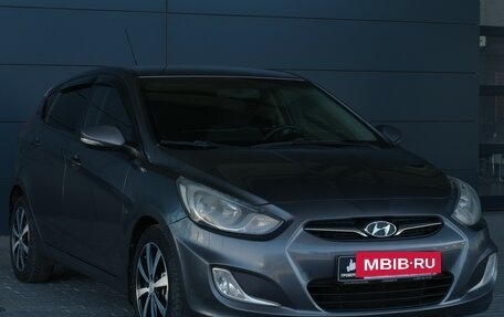 Hyundai Solaris II рестайлинг, 2012 год, 745 000 рублей, 3 фотография