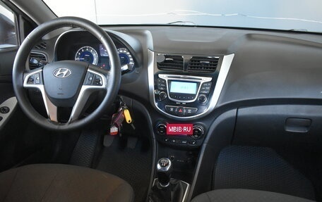 Hyundai Solaris II рестайлинг, 2012 год, 745 000 рублей, 7 фотография