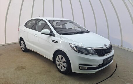 KIA Rio III рестайлинг, 2015 год, 915 000 рублей, 3 фотография